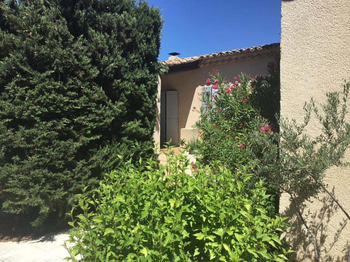 Appartamento Petit Cocon Dans Le Luberon Lauris Esterno foto